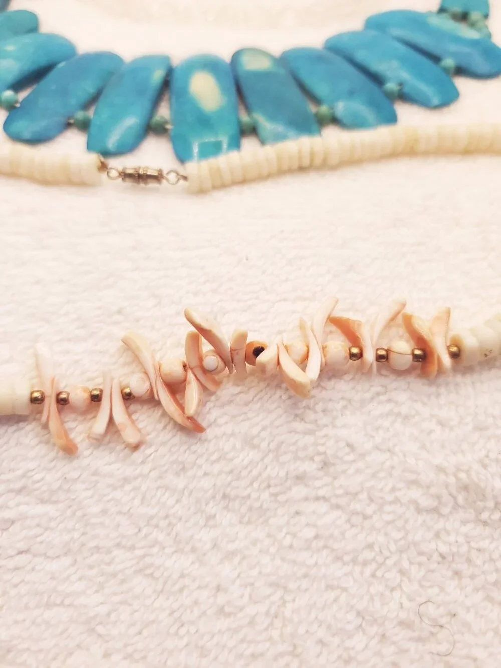 5 Kids Necklaces, items # B-1222- 12226.  , wt  142 gram.